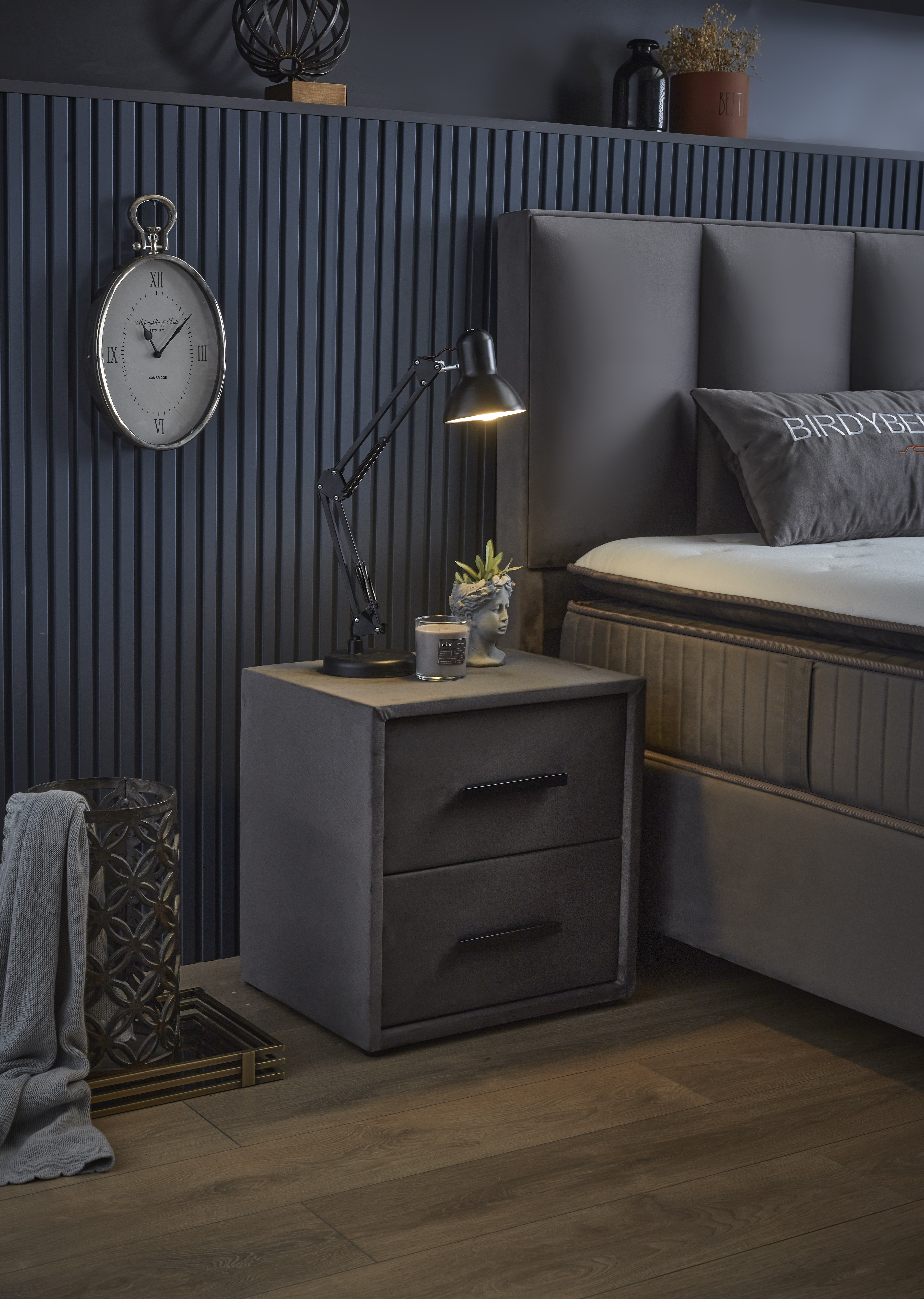 Noćnik Birdy gray - Zećanka